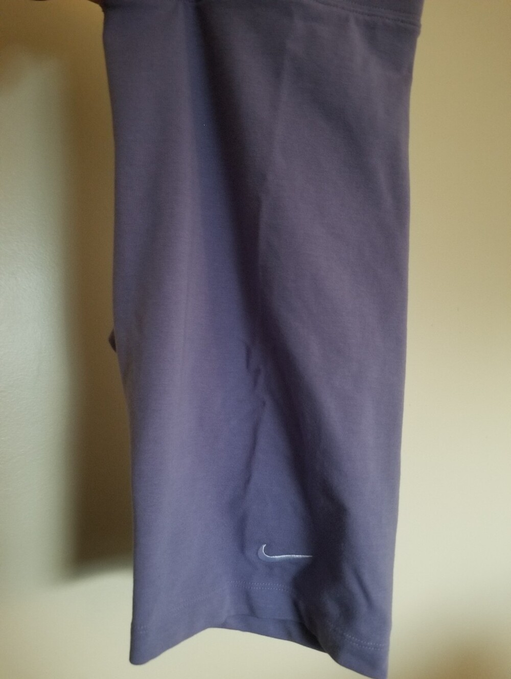 Nike Women's Lavender Stretch Bike Shorts Size L - New